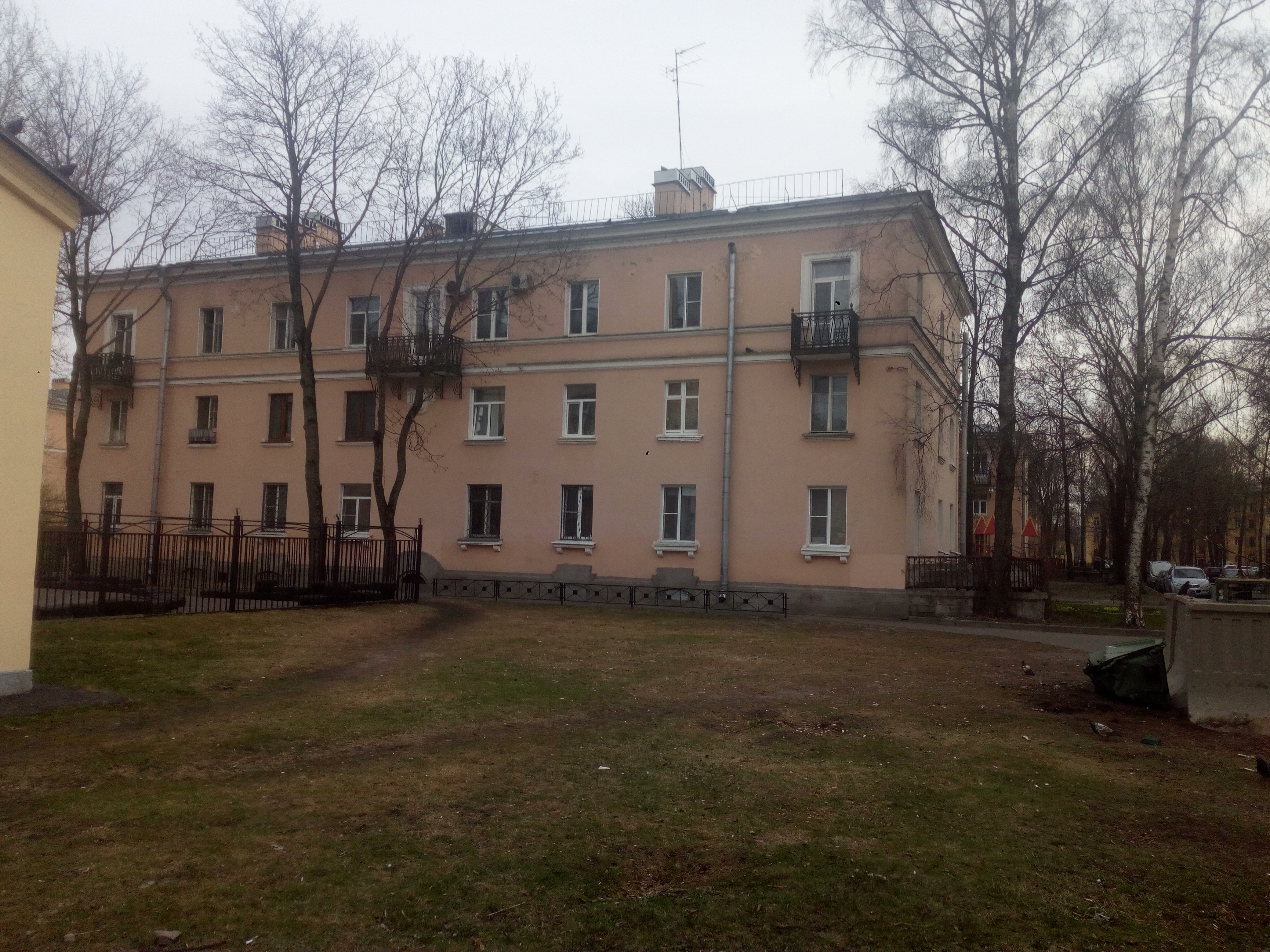 Среднеохтинский 15к3_2.jpg