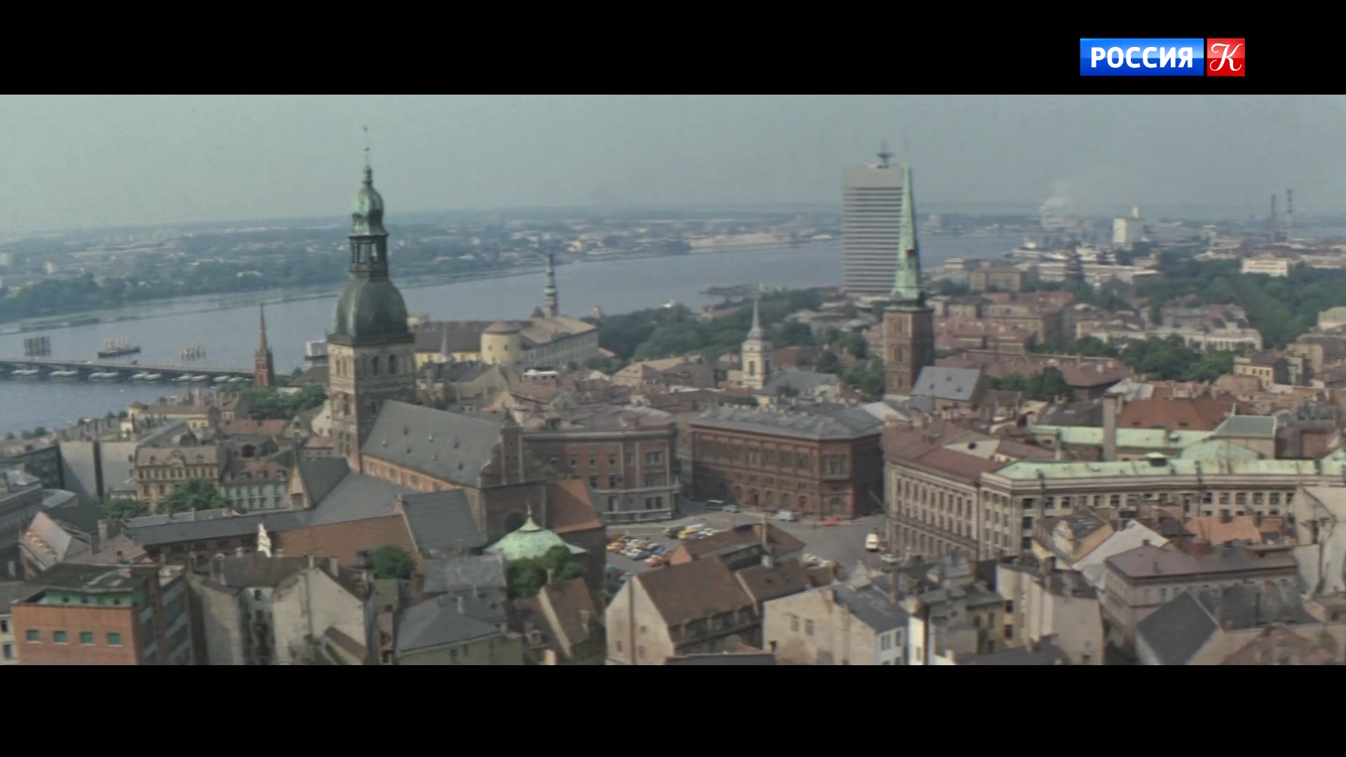 Старомодная.комедия.1978.WEB.1080p-ylnian.mkv_snapshot_00.11.13.514.png