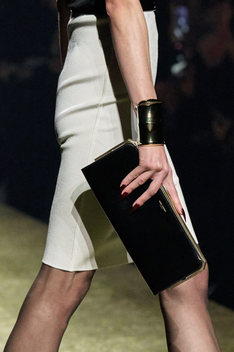 00053-saint-laurent-fall-2023-ready-to-wear-details-credit-gorunway.jpg