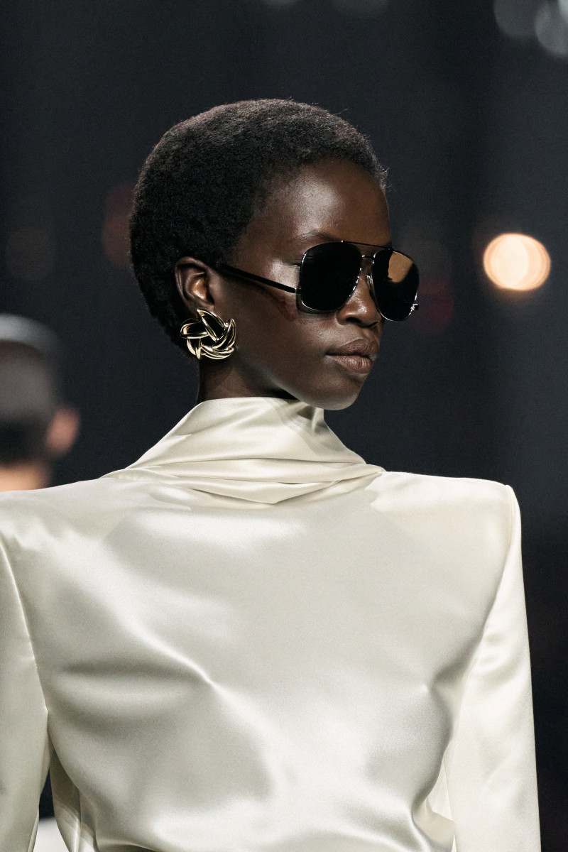 00054-saint-laurent-fall-2023-ready-to-wear-details-credit-gorunway.jpg