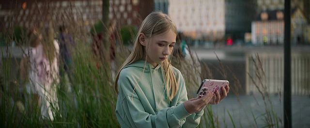 Berlin.23.s01e01.2026.WEB-DLRip-AVC.KPK.GF[(009381)16-47-24].PNG