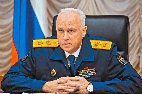 Александр Бастрыкин взял под контроль расследование инцидента с деревом в Перми