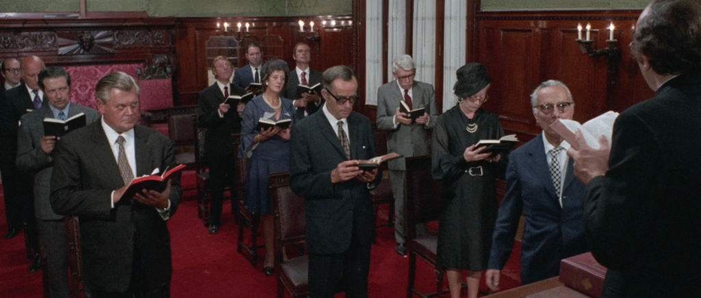 Sem.okrovavlennikh.orkhidei.1972.BDRip-AVC.ExKinoRay.mkv_snapshot_01.05.34.806.png