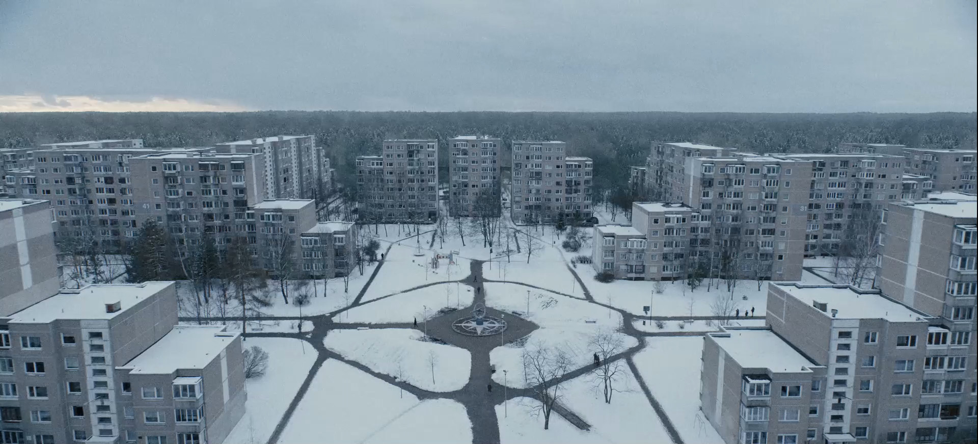 Star.City.S01E01.1080p.Kerob-0002.jpg