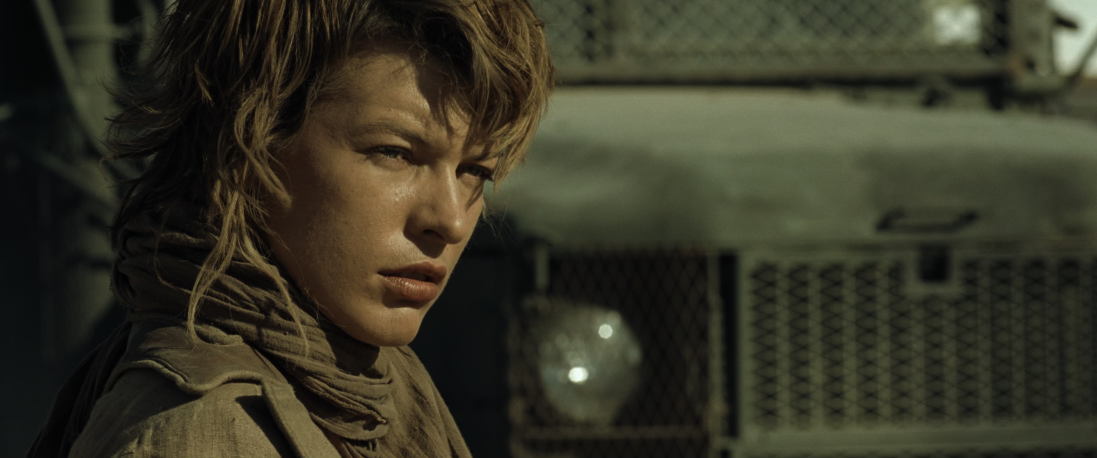 Resident Evil Extinction (2007) BDRip 2160p-NVENC 10 bit [HDR].mkv_snapshot_01.14.34.470.jpg