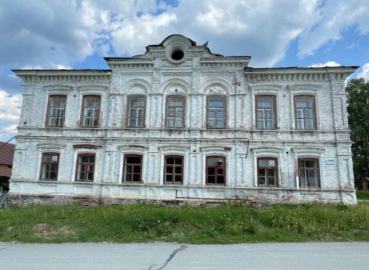 В Чердыни продается усадьба купца Алина за символическую сумму в 4 рубля