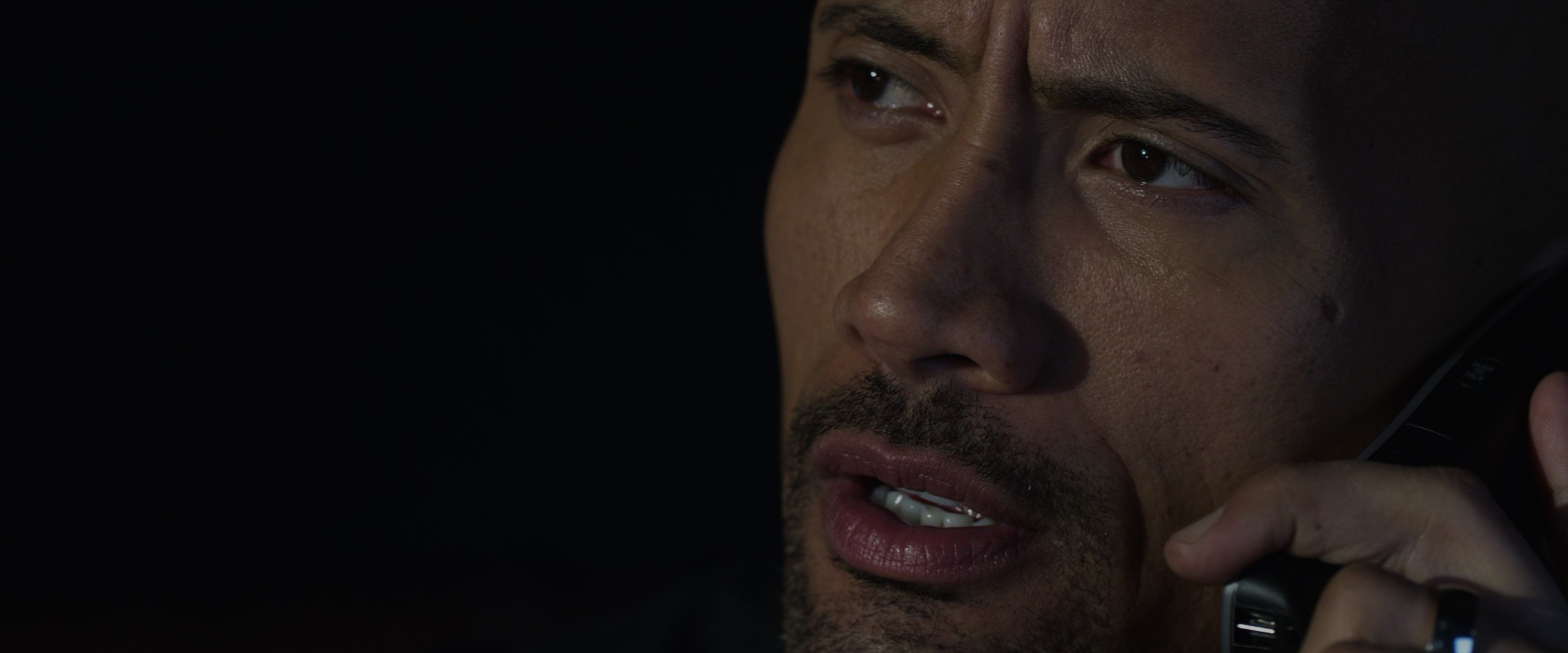 Snitch (2013) BDRip 2160p-NVENC 10 bit [HDR].mkv_snapshot_00.15.00.895.jpg