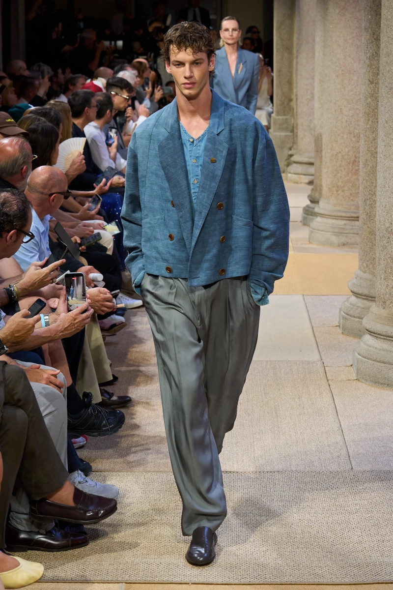 00106-giorgio-armani-spring-2027-menswear-credit-gorunway.webp