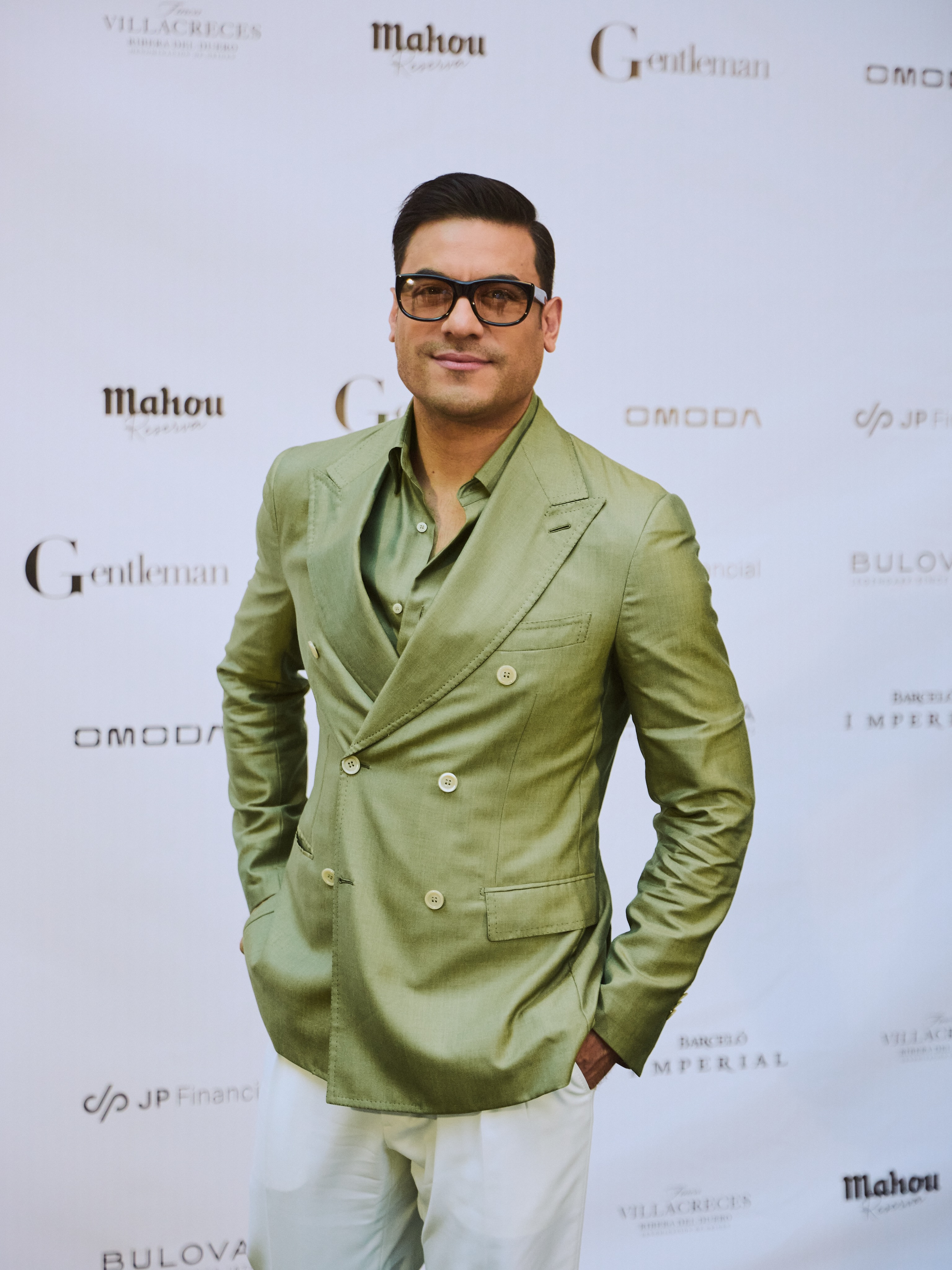 carlosrivera_1782590597458.jpg