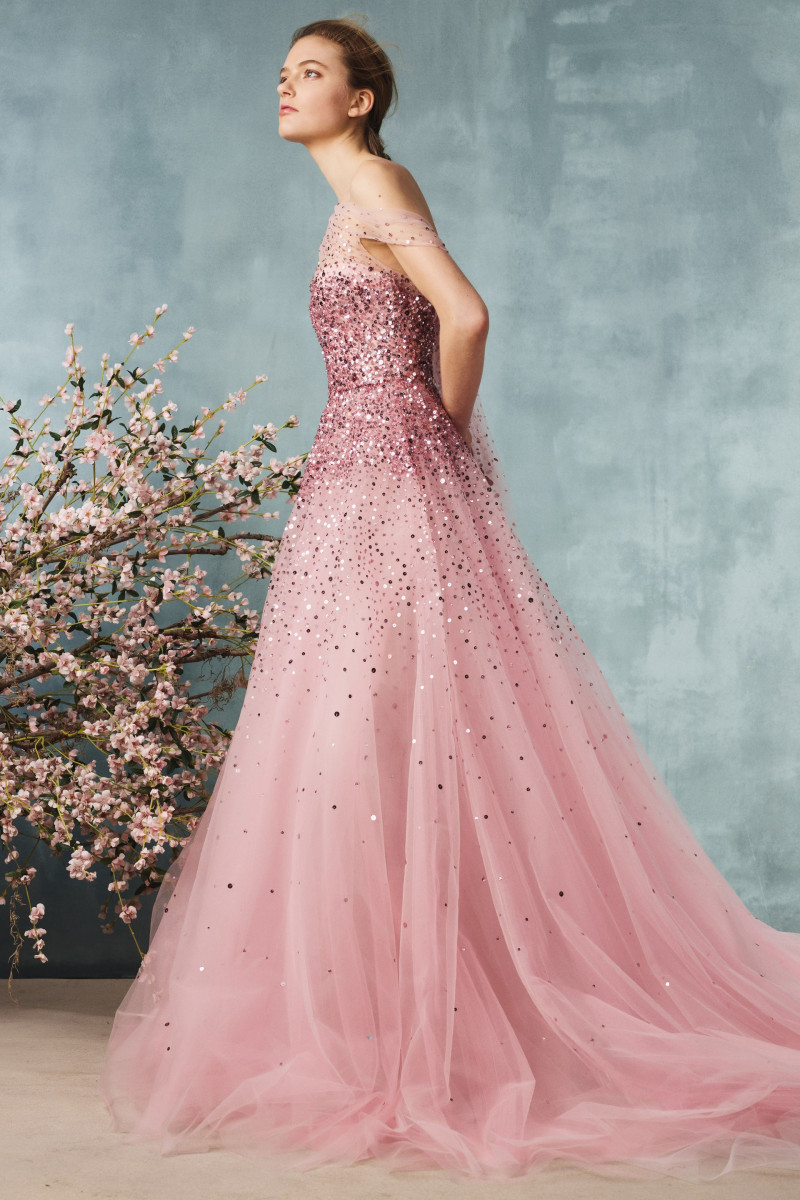 00019-Monique-Lhuillier-Fall-20-RTW-Credit-Stas-Komarovski.jpg