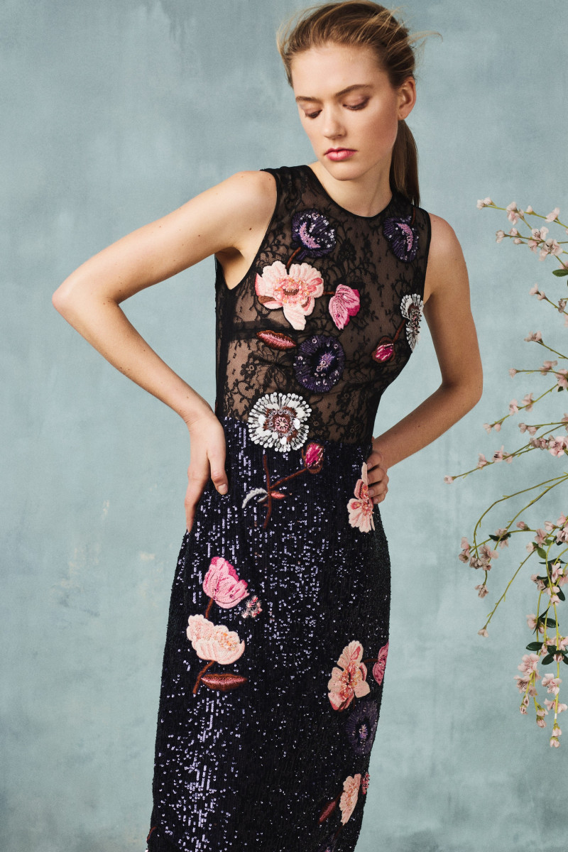 00022-Monique-Lhuillier-Fall-20-RTW-Credit-Stas-Komarovski.jpg