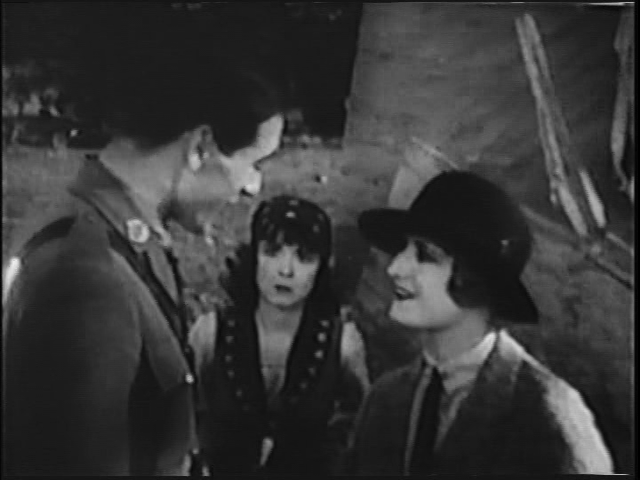 dvd_snapshot_00.40.51.100.png