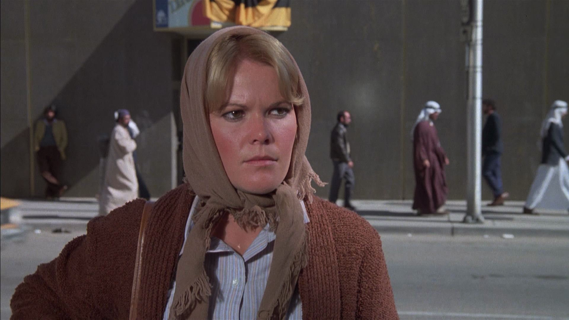 Wrong.Is.Right.1982.Imprint.BDRemux.1080p.mkv_20260704_154404.721.png