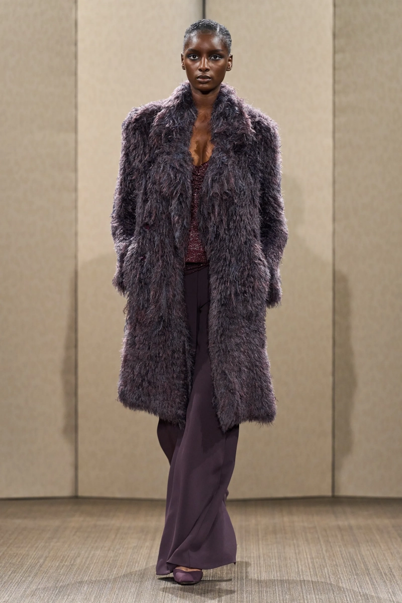 00014-armani-prive-fall-2026-couture-credit-gorunway.webp