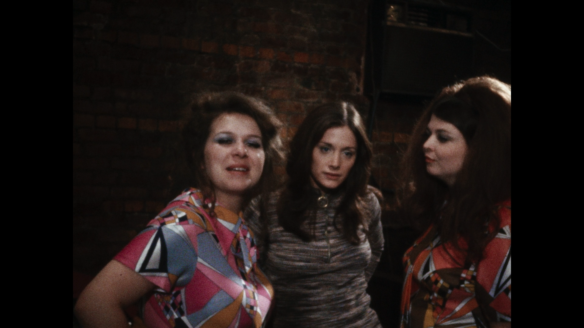 Fleshpot.on.42nd.Street.1972.BDRemux.1080p.mkv_snapshot_00.41.07.761.png