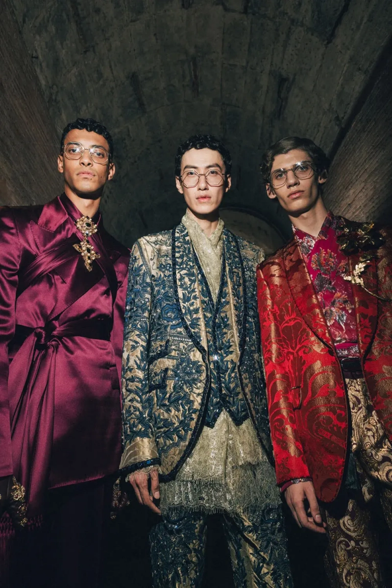 Dolce-Gabbana-Alta-Sartoria-2025-Rome-Backstage-Runway-Magazine-8.webp