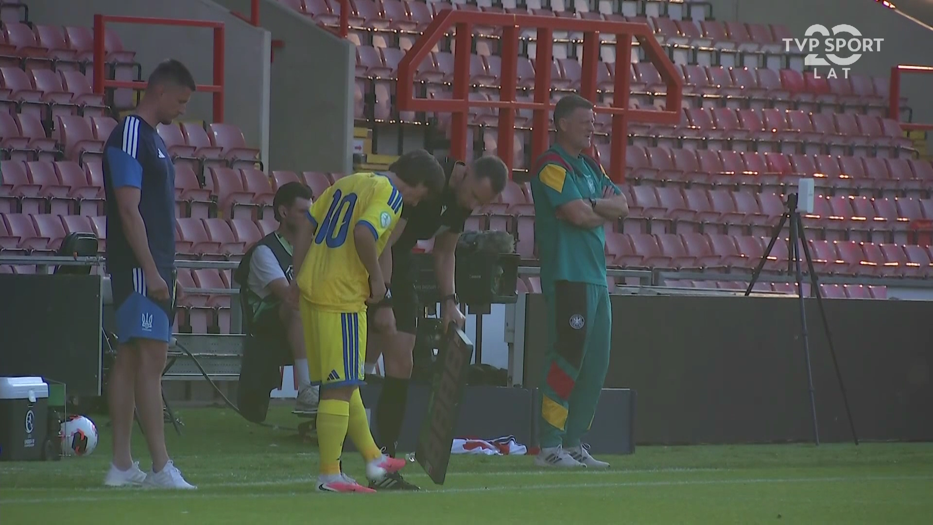 UEFA.U-19.Euro.2026.07.08.SF2.UKR-GER.1080i25.IPTV.PL.mkv_003031760.png