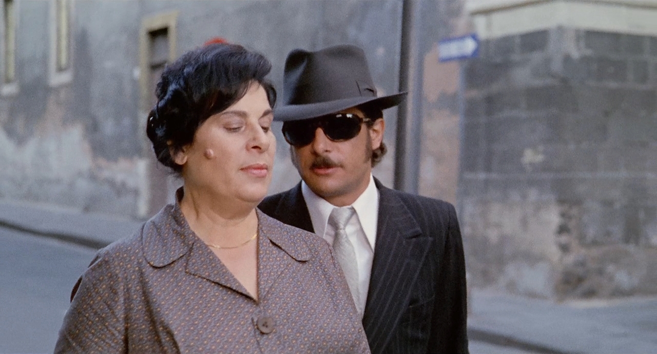 Мими-металлист.1972.BDRip 720p msltel.mkv_snapshot_01.25.32.395.jpg