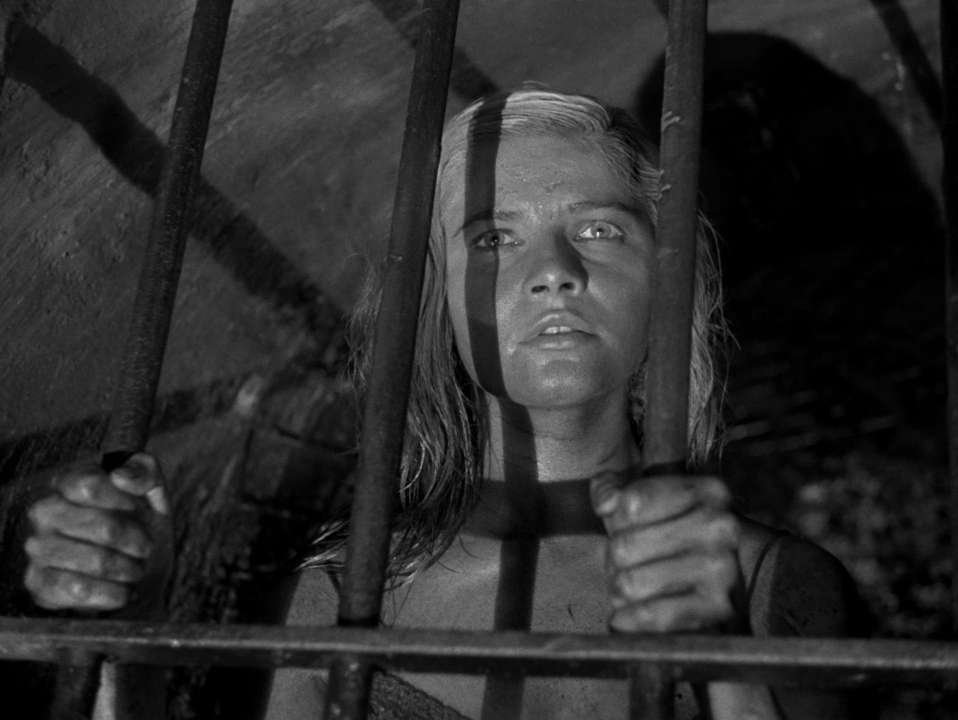 Канал.1957.BDRip 720p msltel.mkv_snapshot_01.24.21.645.jpg