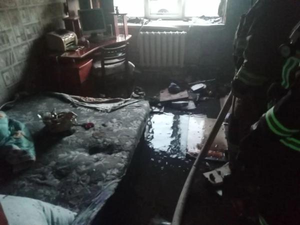 В Пермском крае пожарные спасли пятерых людей из горящего дома