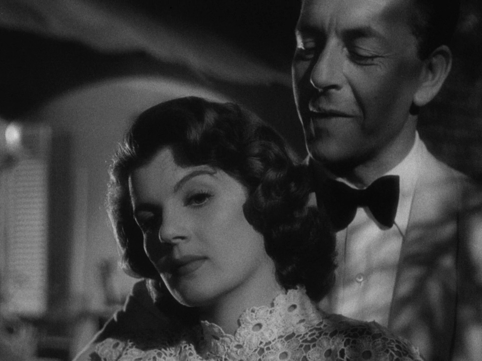 Верёвка из песка.1949.BDRip 720p msltel.mkv_snapshot_01.01.15.422.jpg
