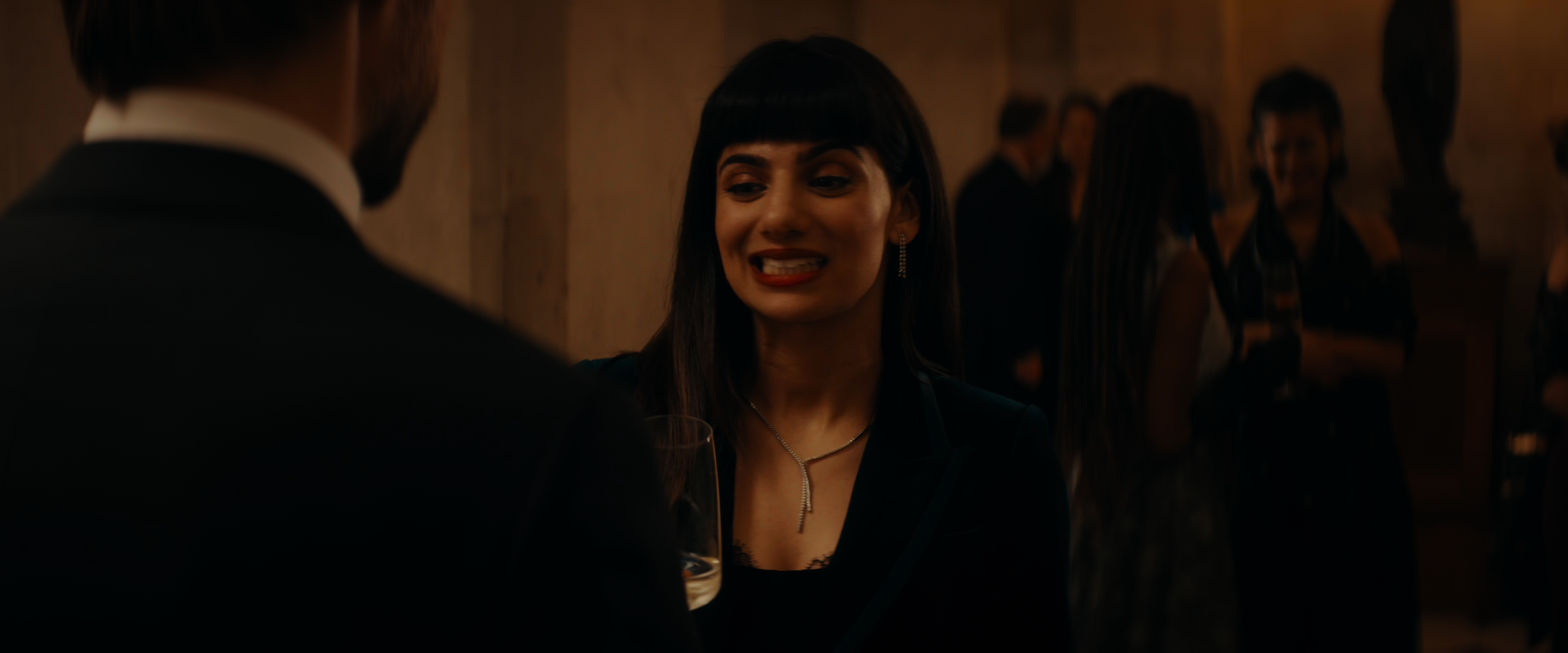 Soulm8te.2026.x265.WEB-DL.2160p.HDR-DV.mkv_snapshot_01.33.35.610.png