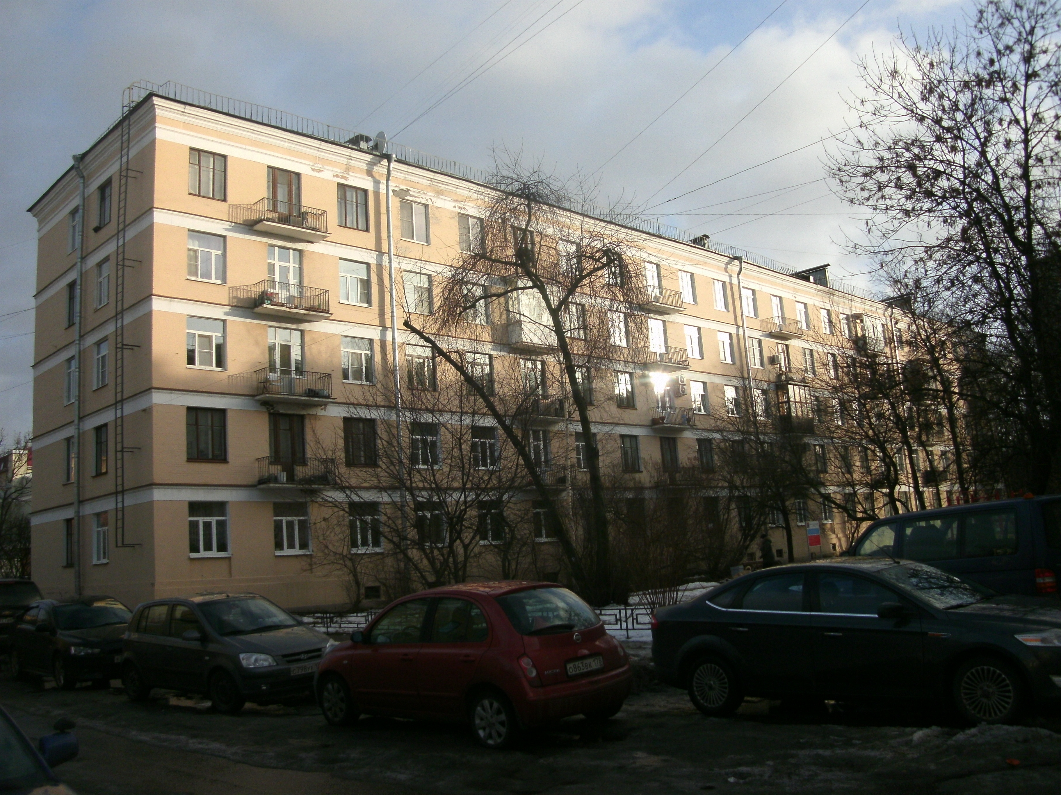 ВО, Остоумова 8 и 10.JPG