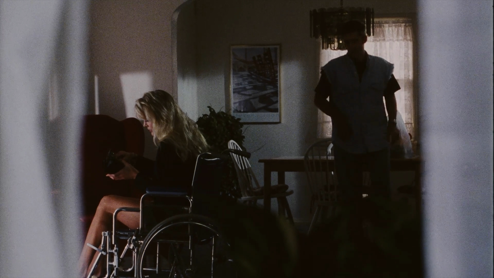 Sins.of.the.Night.1993.1080p.AMZN.WEB-DL.2xRus.Eng.mkv_20260803_184155.050.png