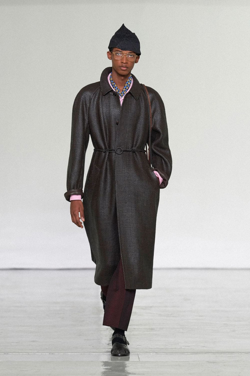 Bottega-Veneta-Spring-Summer-2027-Runway-Magazine-28.jpg