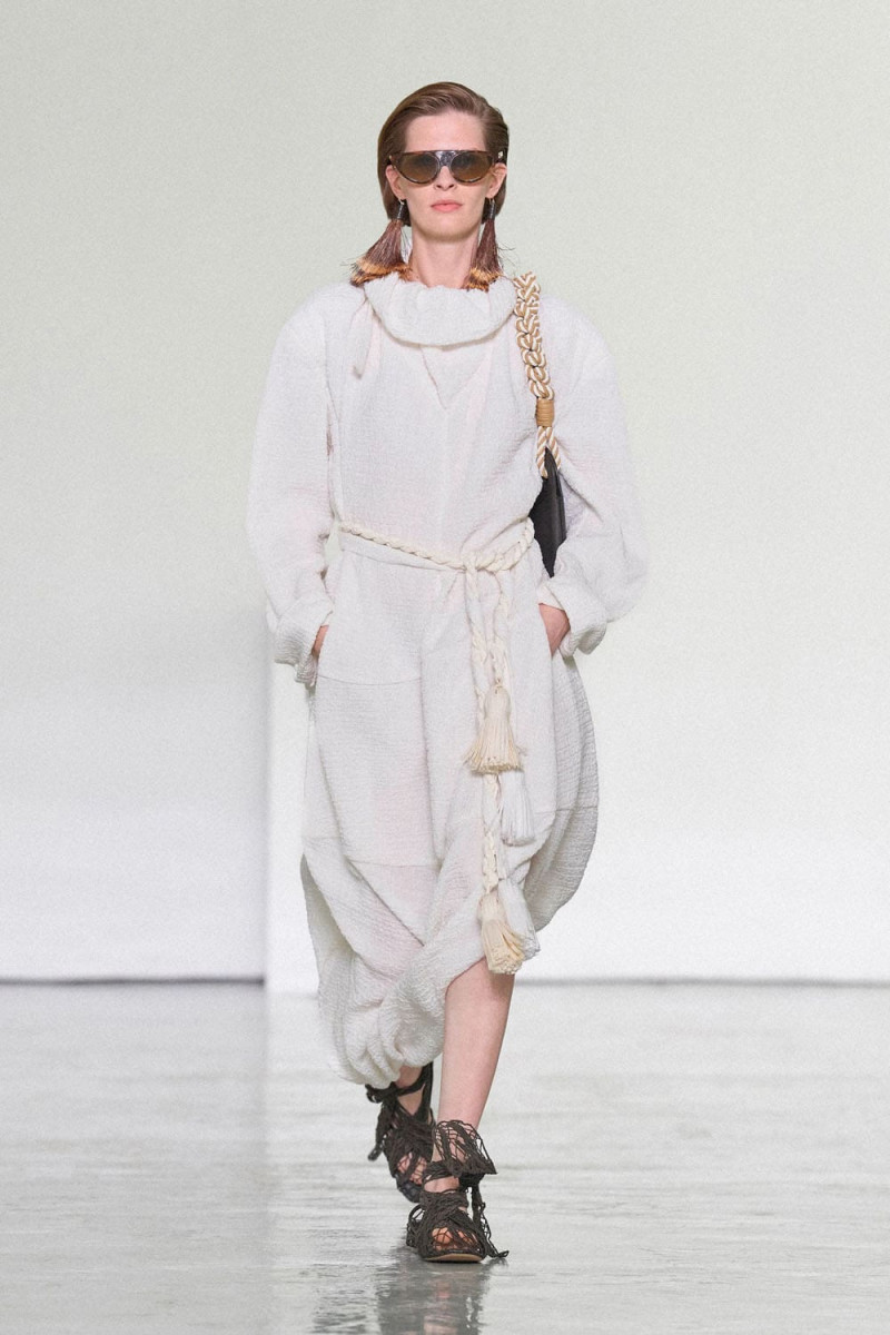 Bottega-Veneta-Spring-Summer-2027-Runway-Magazine-32.jpg