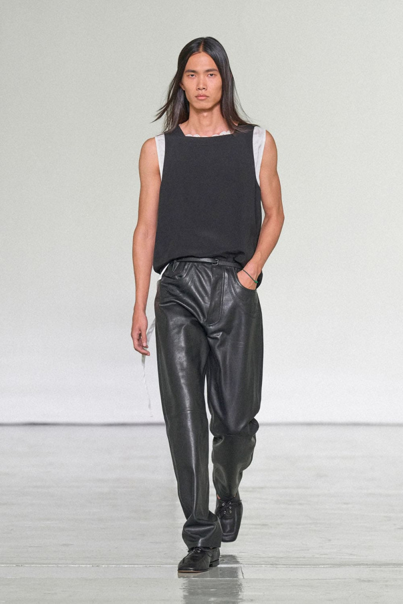 Bottega-Veneta-Spring-Summer-2027-Runway-Magazine-43.jpg