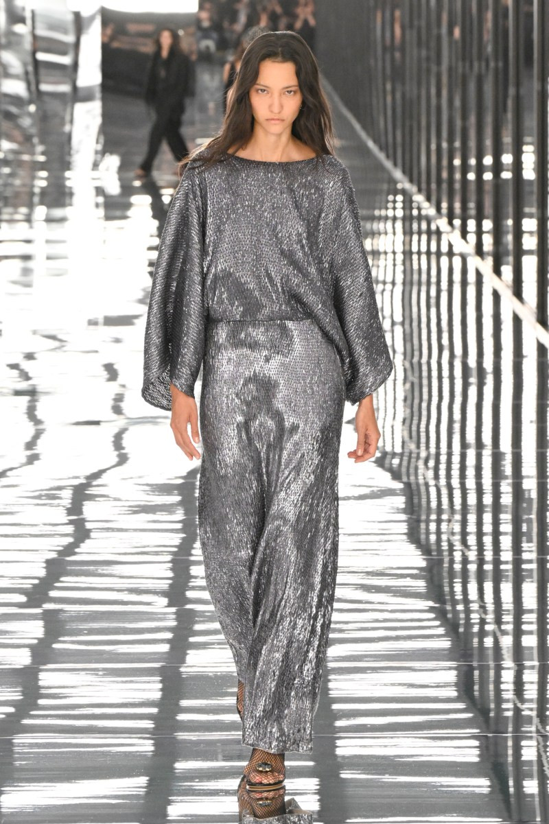 fendi-ss27-rtw-mfw-r-gg-3082.jpg