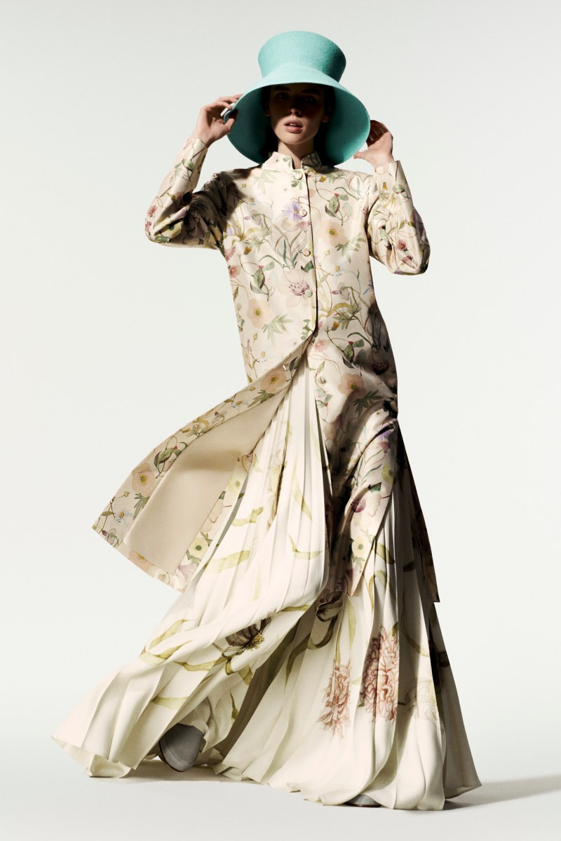 loro-piana-ss27-rtw-mfw-r-ctsy-0008.jpg