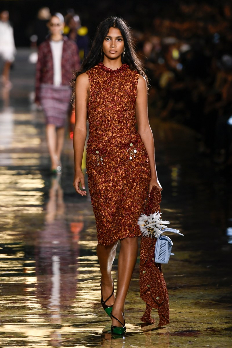 chanel-spring-2027-rtw-r-dm-0076.jpg